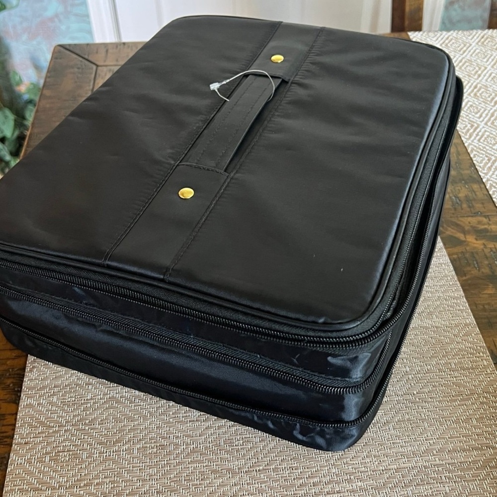 Joy Mangano The Jewel Kit
Big Jewelry Box